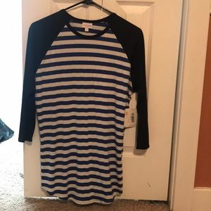 Lularoe Randy Tee